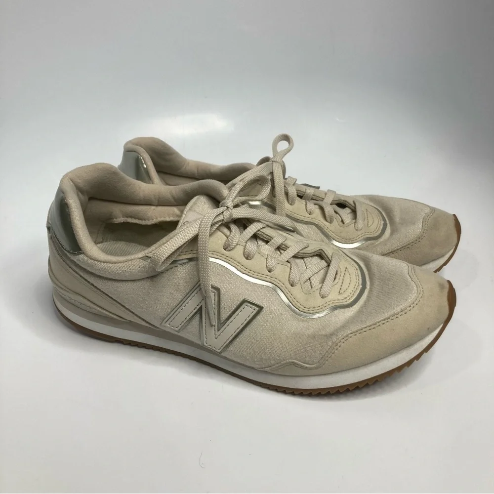 New Balance Sola sleek‎ sneakers neutral colors size 11